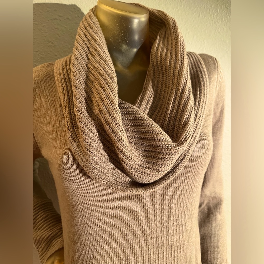 H&M Women’s size M cowl-neck sweater